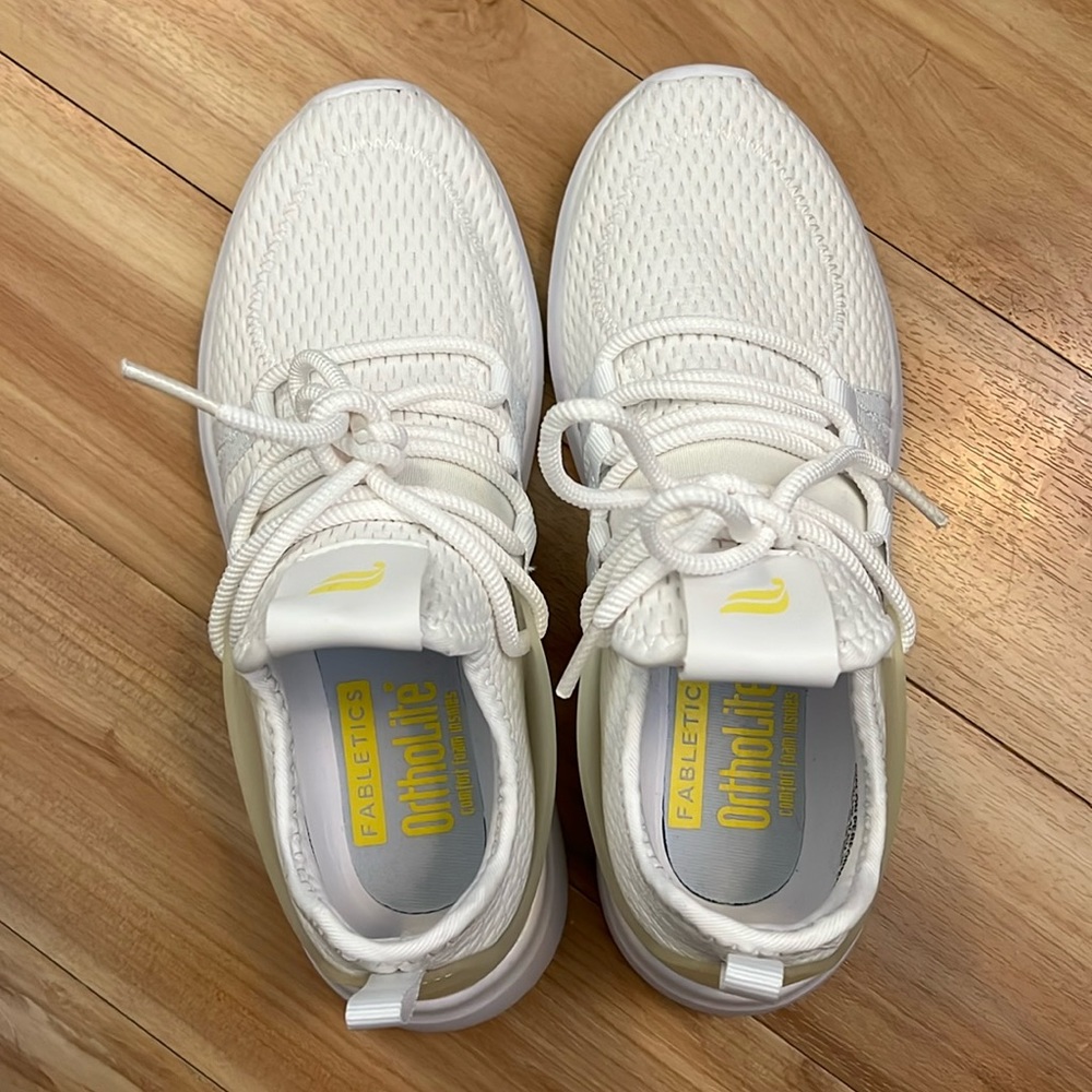 Fabletics sneakers